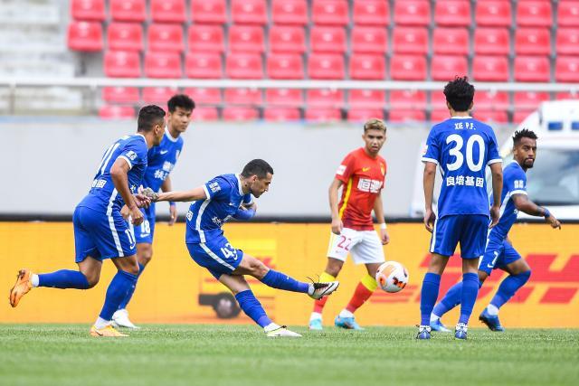 开云官方入口-马德兴：中超开赛之后话题不断？这才是足球的魅力